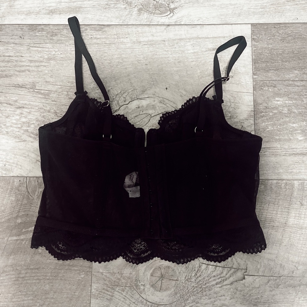 black corset top🖤